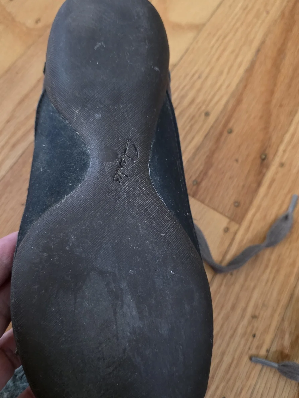 Clarks - Picture 5 of 12